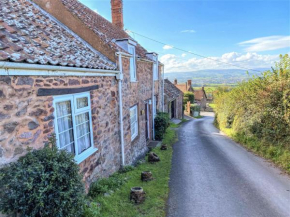 Holiday Home Moonfleat Cottage